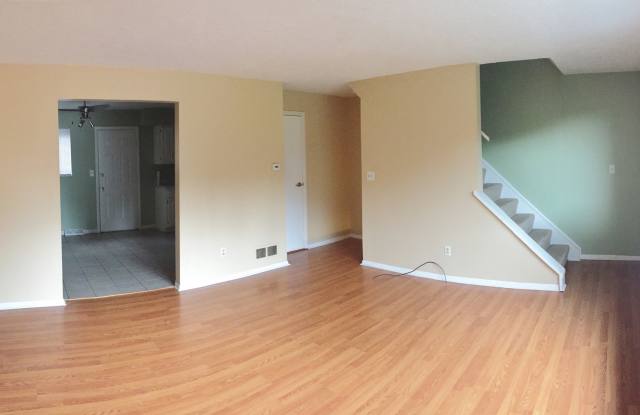 2 Bedroom House with Garage photos photos 2 Bedroom House with Garage photos photos