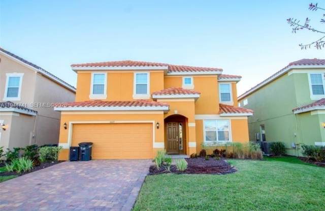 4445 SHIVA LOOP photos photos