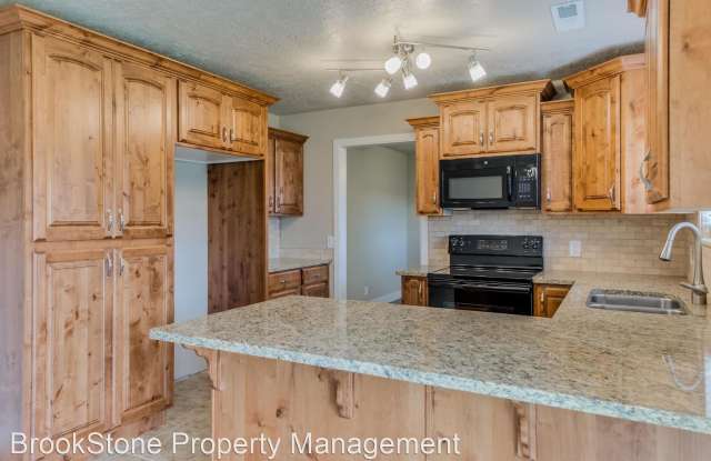 2881 Evergreen Dr Gallery 4