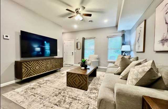Quiet NEW home Greensburg, Indiana Gallery 4