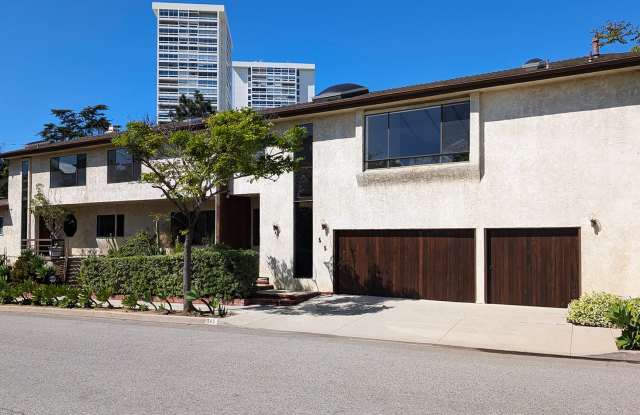 545 Hillgreen Dr Gallery 2