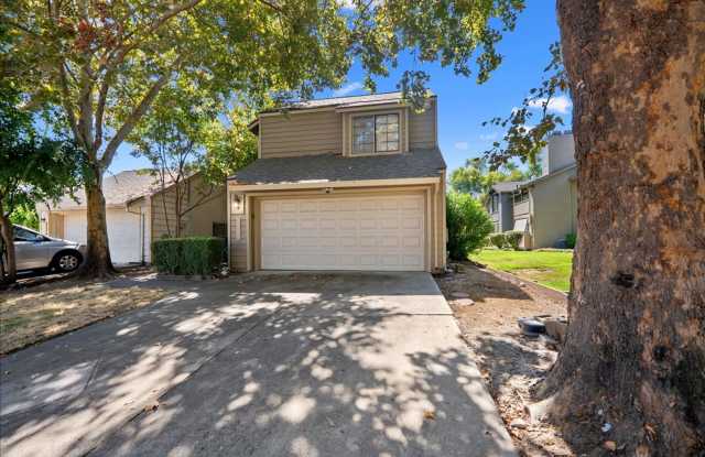 2298 Sandcastle Way - 2298 Sandcastle Way, Sacramento, CA 95833