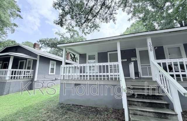 1020 Lancaster Street photos photos