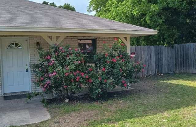 819 Carmen Court photos photos