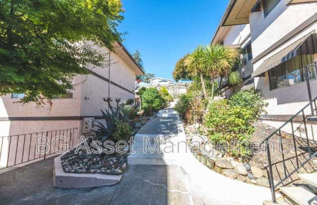 547 Rodeo Avenue photos photos