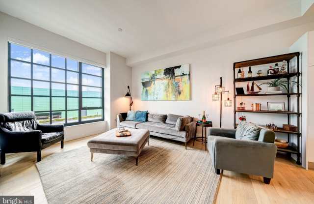 45 SUTTON SQUARE SW photos photos