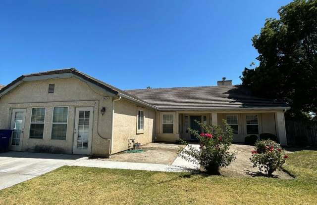 Available Now! – Beautiful Corner Lot Home photos photos
