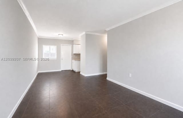 521 NE 82nd Ter photos photos