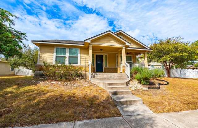 Beautiful 4 bedroom, 2 bathroom home in Round Rock! Gallery 1
