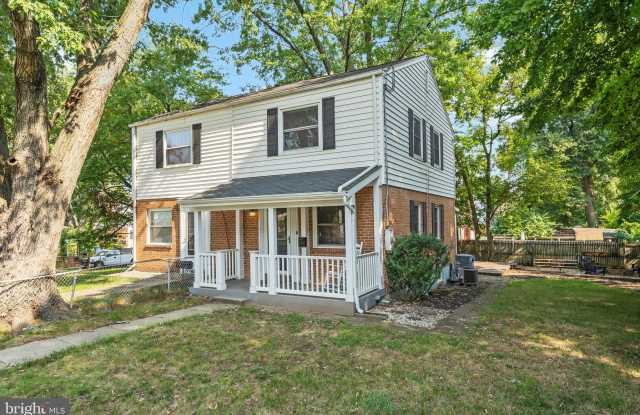 2406 HUNTINGTON AVENUE photos photos