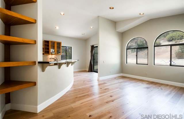 8774 Wescott Ct Gallery 4