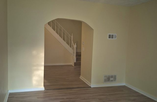 328 N Elder Avenue Gallery 3
