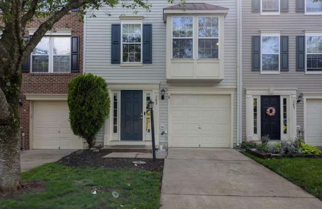 163 SHIRLEY SQUARE SE photos photos