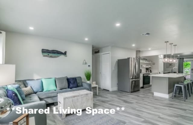 1553 Stanford Street photos photos