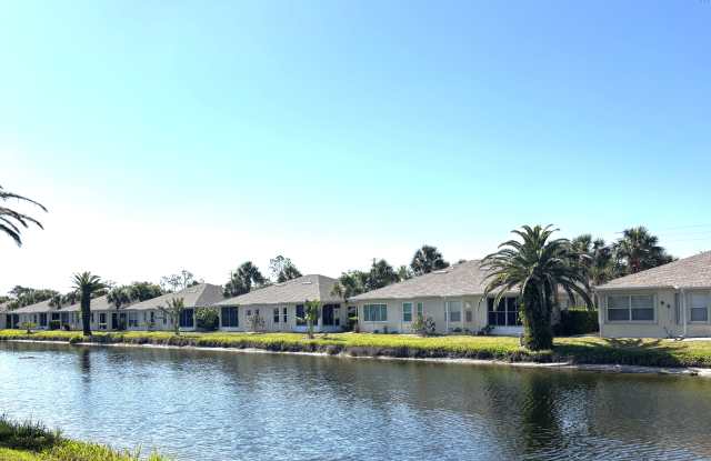 1759 Fountain View Cir photos photos