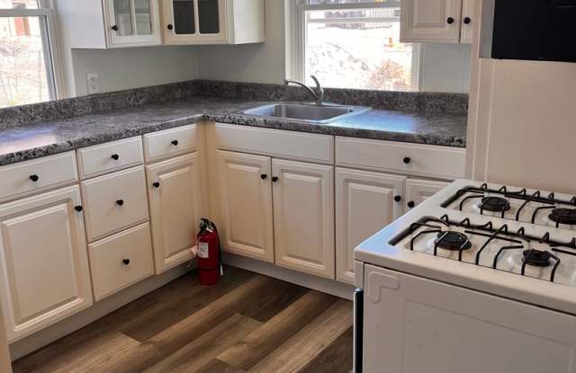 152 Walnut St photos photos