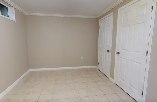 10879 CLARKSVILLE PIKE Gallery 4