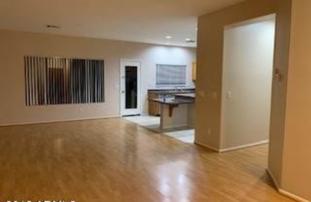 6630 W AVENIDA DEL REY -- Gallery 3