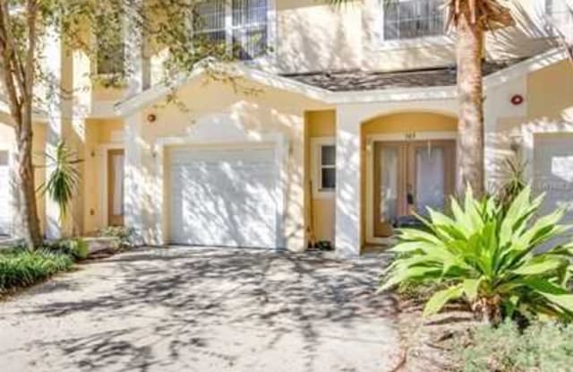 561 Majestic Way - 561 Majestic Way, Altamonte Springs, FL 32714