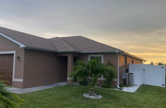 1120 Southwest 15th Place - 1120 Southwest 15th Place, Cape Coral, FL 33991