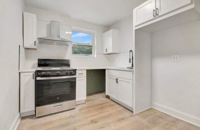 Newly renovated 3-bedroom, 1-bath home photos photos Newly renovated 3-bedroom, 1-bath home photos photos