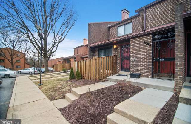 3472 SUMMIT COURT NE Gallery 4