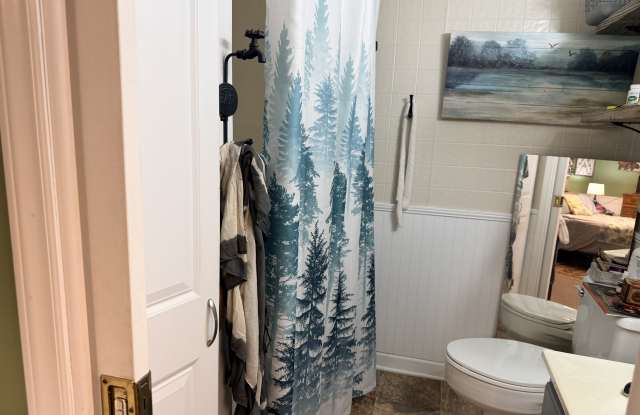 403 Mountain Avenue photos photos