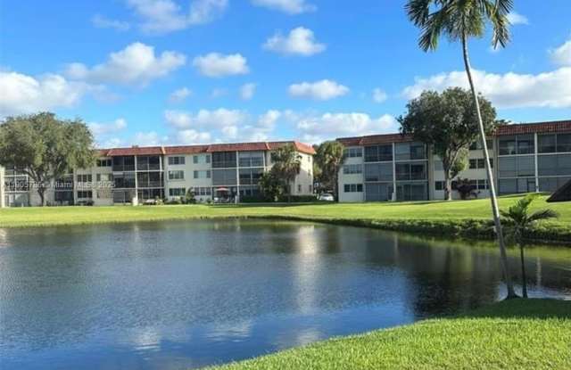 8961 S Hollybrook Blvd photos photos