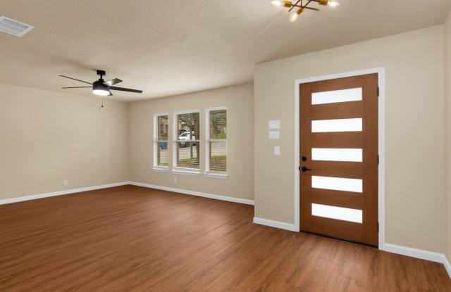 10802 Winter Creek Gallery 2