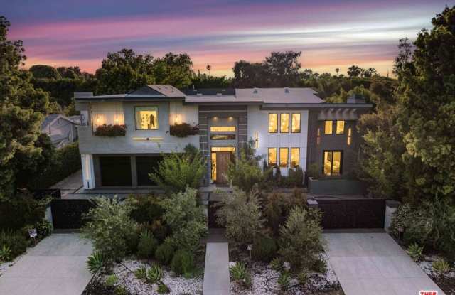 5415 Amestoy Ave photos photos