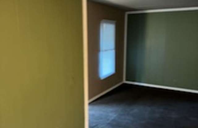 2 bed 1 bath Trailer Home $1250 a month photos photos