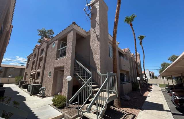 BEAUTIFULLY UPGRADED CONDO - SPACIOUS 2 BEDROOM, 2 BATH TOP FLOOR IN PRIME LAS VEGAS LOCATION photos photos