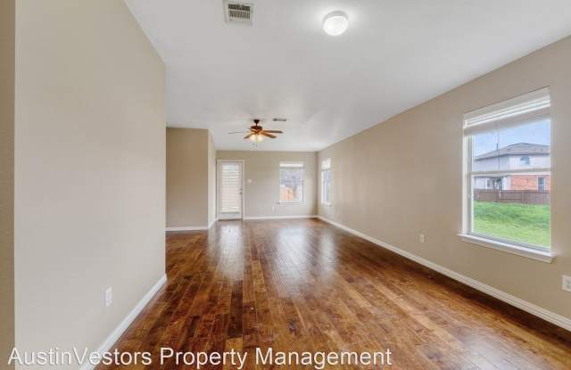 2616 Bluffstone Dr Gallery 3