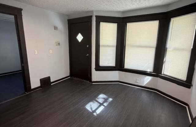 2912 East 102nd Street - Downstairs Gallery 1