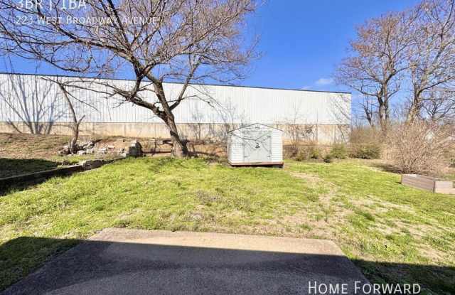 223 W Broadway Avenue photos photos