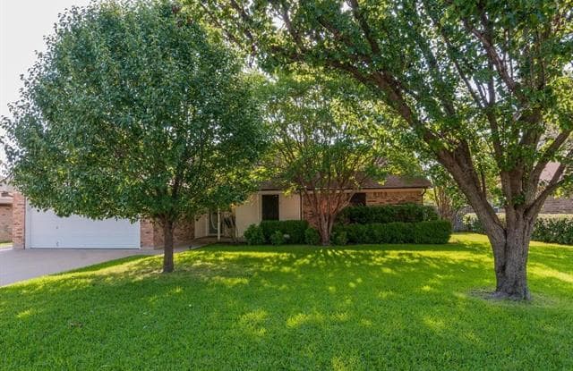 571 Bluebonnet Drive - 571 Bluebonnet Drive, Keller, TX 76248