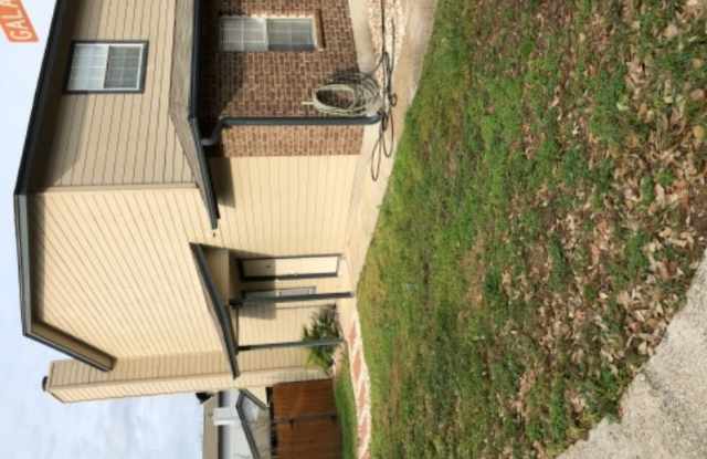 6002 Gaelic - 6002 Gaelic, San Antonio, TX 78240