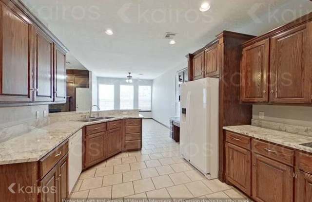 401 North Chisholm Way Gallery 4