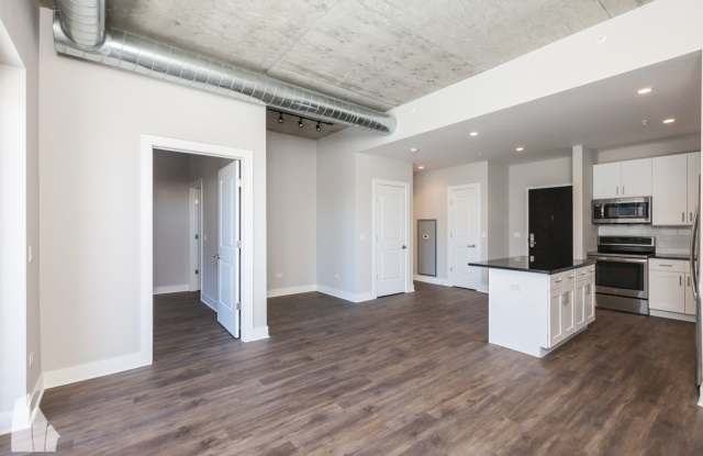 3833 N Broadway photos photos 3833 N Broadway photos photos