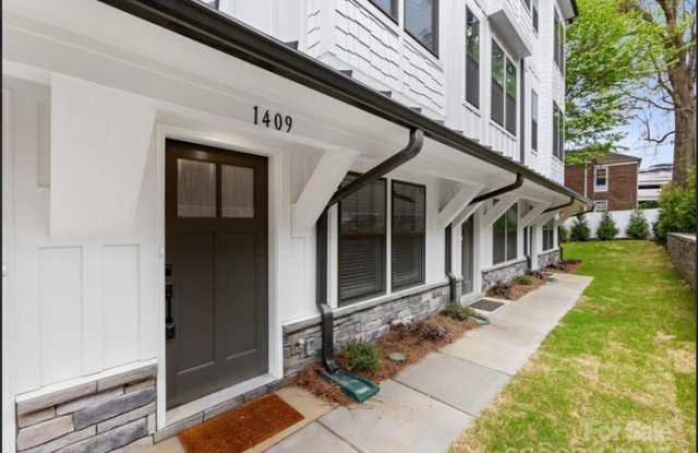1409 Kenilworth Avenue photos photos