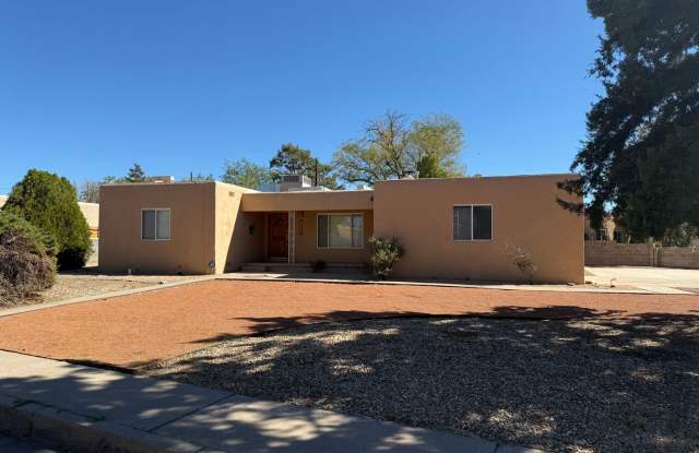 4 Bedroom, nice area, 2 Car Garage photos photos 4 Bedroom, nice area, 2 Car Garage photos photos