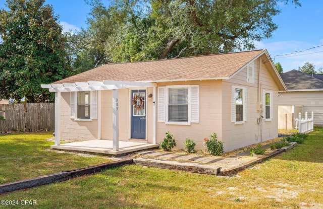 905 Ruby Place - 905 Ruby Place, Parker, FL 32404