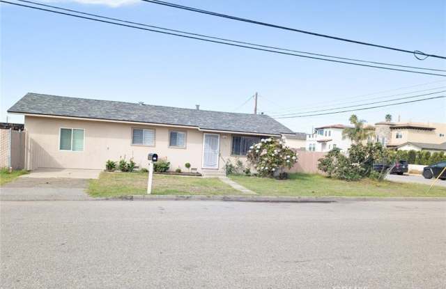 379 N 3rd photos photos