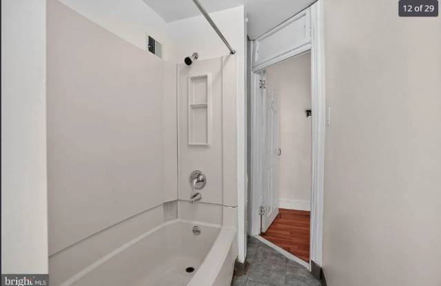 2032 Edgmont Avenue Gallery 2