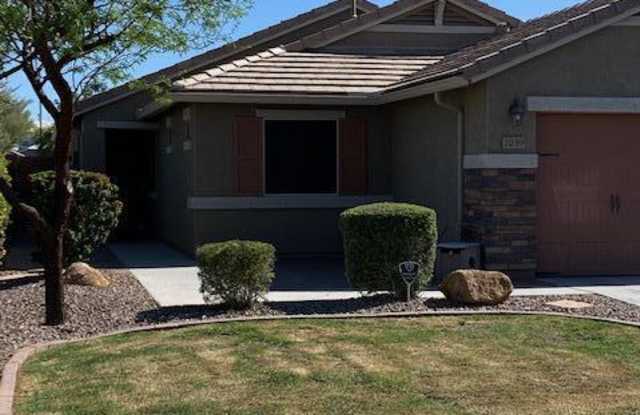 2039 E SADDLEBROOK Road Gallery 2
