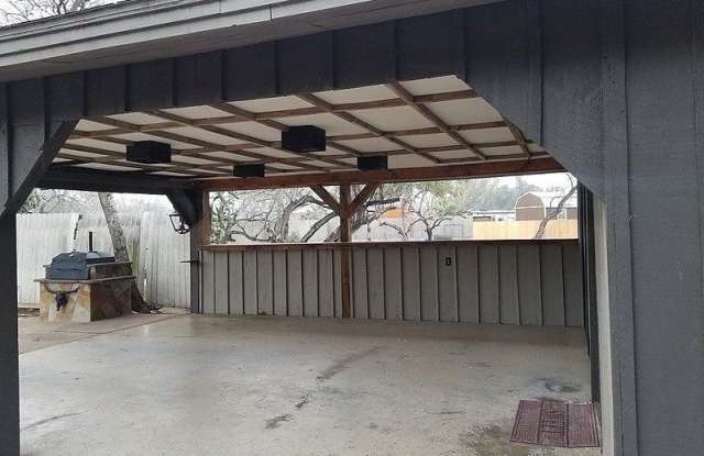 1709 East Sioux Road Gallery 4