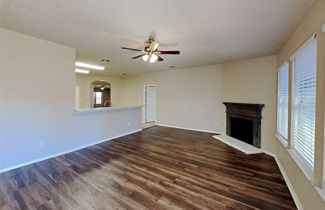 1210 Hampton Drive Gallery 3