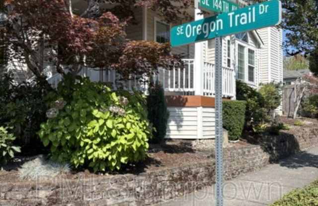 14375 SE Oregon Trail Dr Gallery 1