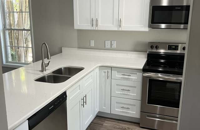 40 Holly Pines Dr. photos photos