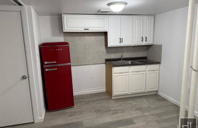 92-49 75 STREET photos photos